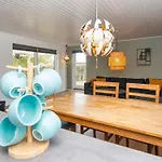 5 Person In Farvang-by Traum * Farvang