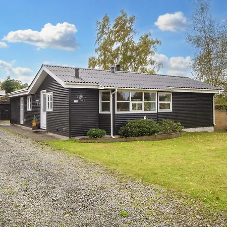 Semesterbostad 5 Person In Farvang-by Traum